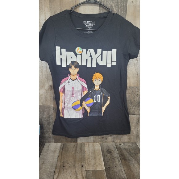 Haikyu Crunky Roll Graphic Short sleeve Adult Tee Size Large. - Picture 1 of 6